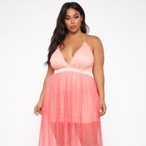 Fashion Nova "Walking On Clouds" Ombre Maxi Dress/SZ2XNWT